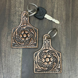Porte-clés en cuir de vachette personnalisé fait à la main en gros, breloques de porte-clés personnalisées à la mode pour cadeaux et promotion pour unisexe - Product Image 4