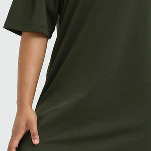 Camisetas de gimnasio extragrandes con cuello en V para mujer 2026, tops de entrenamiento de talla grande, camisetas básicas casuales de manga corta y ajuste holgado para mujer OEM - Product Image 6