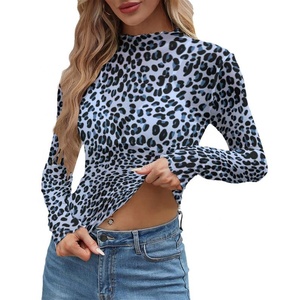 Camiseta Corta de Malla Desestructurada Negra Oversize Estilo Urbano Holgada Cuello Redondo Manga Corta Unisex Transpirable con Estampado Gráfico - Product Image 3