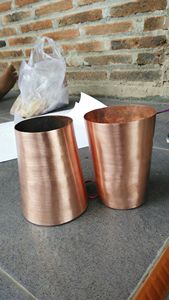 Verres en cuivre au style minimaliste élégant, gobelets métalliques pour eau, jus, cocktails, durables, réutilisables, pour la cuisine et la salle à manger. - Product Image 6