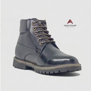 Botas de Invierno para Hombre con Parte Superior de Cuero Negro, Tacón Alto Oculto y Diseño con Cordones, por Asken Atelier - Product Image 2