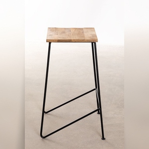 Vandana Amber Sense high metal <b>stool</b> - Product Image 2