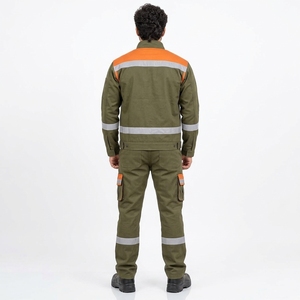 Uniforme de Seguridad de Alta Visibilidad, Ropa de Trabajo Reflectante, Material Duradero, Ajuste Ligero y Cómodo, Ropa de Trabajo para la Construcción OEM - Product Image 2