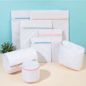 Foldable Reusable Storage Bags Convenient Wash Bags for Clothing Cleaning for Bathroom Use - Product Image 4