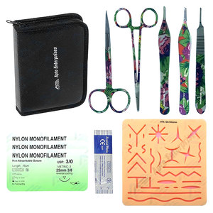 Grand coussin de suture en silicone réutilisable avec outils médicaux et instruments chirurgicaux, kit de pratique de suture chirurgicale de haute qualité - Product Image 1