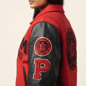 Veste universitaire brodée pour femme, personnalisable avec des patchs en chenille, veste universitaire pour femme avec manches en cuir - Product Image 5