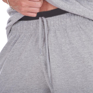 Ensemble estival élégant pour homme, haut et short assortis, tissu respirant et doux, coupe décontractée, idéal pour les voyages par temps chaud, la plage et les entraînements. - Product Image 4
