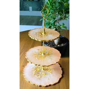 Support à gâteau en résine au design unique pour une décoration élégante de table de dessert, vaisselle de fête et décorations de table - Product Image 6