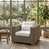 Fauteuils Saint Martinez en bois d'acajou et rotin Kuboo tressé marron, fauteuil rembourré en tissu, mobilier de patio haut de gamme pour resort, style minimaliste