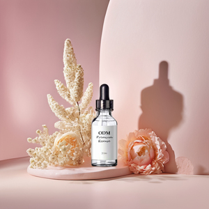 Suero Hidratante con Bakuchiol para un Rostro Radiante y Suave - Fórmula Herbal Antienvejecimiento y Antiarrugas, Libre de Crueldad Animal, para Todo Tipo de Piel - Product Image 1
