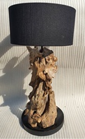 Lampe sur pied trépied électrique de style farmhouse en gros, avec étagère, base en bambou, abat-jour en bois, lumière à induction dimmable, ampoule E26, fonction Type-C