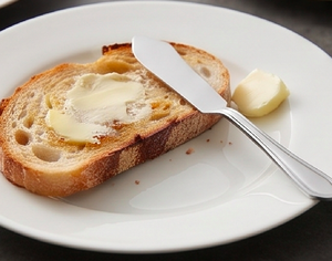Classic Stainless Steel Butter And <b>Cheese</b> <b>Knife</b> <b>Set</b> With Smooth Polished Finished For Everyday Dining And Serving Use - Product Image 4