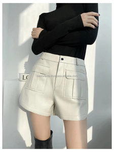 Shorts en cuir véritable pour femme, taille haute, collection Printemps-Été 2026, style coréen, avec poches, décontracté, en peau de mouton, blanc, streetwear - Product Image 4