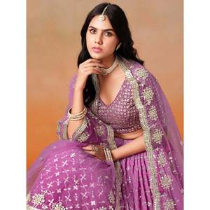 Lehenga Choli de Georgette Rosa Bordado para Mujer, Talla Grande - Product Image 4