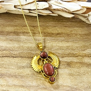 Nouveau Collier Femme en Laiton Plaqué Or 18 carats, Pendentif Scarabée Bohème Ethnique, Design 2026, pour Vente en Gros OEM ODM - Product Image 4