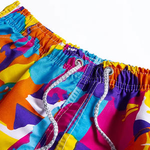 Nouveautés Short de plage pour homme 100% Polyester Uni, entrejambe 6 pouces, avec impression par transfert thermique sur maille, Écologique, Faible MOQ - Product Image 3