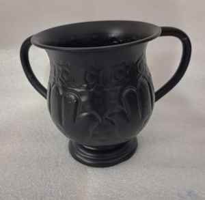 Tasse Netilat Yadayim moderne en fer noir mat à double paroi, tasse traditionnelle de lavage des mains pour Shabbat et les fêtes - Product Image 2