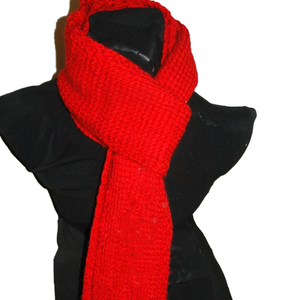 Écharpe en tricot jacquard rouge premium pour sororité, ensemble long et fin en acrylique au crochet, avec pompons, pour l'hiver, unisexe, confortable, style foulard/muffler - Product Image 4
