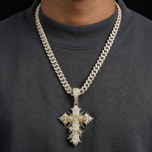 Pendentif Croix Glacée en Moissanite et Perle d'Eau Douce, en Argent 925 Plaqué Or/Rhodium, Charme Unisexe Hip Hop Couronne Épines - Product Image 4