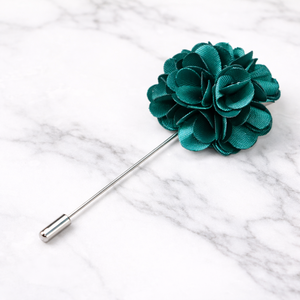 Pin de Solapa Clásico con Diseño de Flor Esmaltada y Duradera para Hombre |   Broche de tela hecho a mano |   Blazer Formal para Novio, Accesorio para Boda - Product Image 3