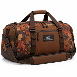 Sac de voyage tactique camouflage Blackthorn en polyester avec fermeture éclair, idéal pour les week-ends et les activités de plein air, durable - Product Image 5