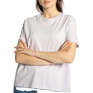 เสื้อยืดผ้าฝ้ายสีทึบสำหรับผู้หญิงเสื้อยืดสไตล์แฟชั่นลำลองแบบกำหนดเองขายส่ง - Product Image 3