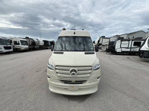 รถโค้ชอเมริกัน แพทริออต 144s-d F-D2 ปี 2023 มือสอง - Product Image 4