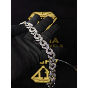 Bracelet cubain en moissanite serti de diamants, fermoir personnalisé, bijoux hip-hop pour hommes avec finition brillante de qualité supérieure par Trisha Jewels - Product Image 1