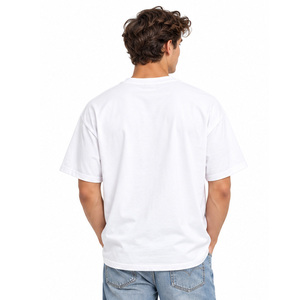 Camisetas con Estampado Gráfico Unisex, 300 GSM, Estampado Puff, 100% Algodón, Ropa Personalizada, OEM, ODM, Diseño Personalizado, Fábrica de Ropa al por Mayor - Product Image 2