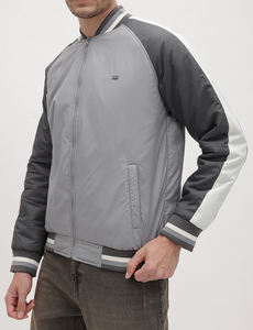 เสื้อแจ็คเก็ตวาร์ซิตี้คุณภาพสูงแบบยูนิเซ็กซ์ คอตั้ง ปักโลโก้ตามสั่ง ผ้าขนสัตว์/โพลีเอสเตอร์ พร้อมสำหรับฤดูหนาว - Product Image 4