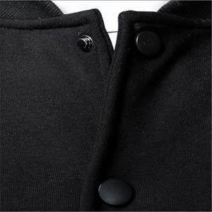 Chaqueta Varsity de Cuero Negro de Lujo Personalizada para Hombre, con Letras Bordadas en las Mangas, Estilo Letterman, Ajuste Perfecto, Impresión Puff - Product Image 2