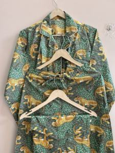 Ensemble de pyjama en coton doux imprimé pour femmes indiennes, vêtements de détente, cadeau pour demoiselle d'honneur, ensemble de chemises de pyjama - Product Image 4