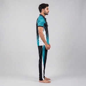 Uniforme de críquet ligero que ofrece comodidad premium, costuras duraderas y movimiento flexible en cada día de partido para el juego competitivo. - Product Image 6