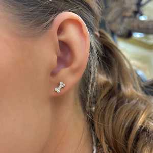 Boucles d'oreilles clous en forme d'os de chien en or massif 10K 14K avec diamant de laboratoire rond, fermoir poussoir, minimalistes, délicates et élégantes, pour les amoureux des animaux, vente en gros - Product Image 6