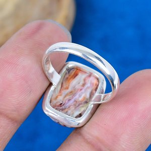 Bague en argent sterling 925 massif avec pierre précieuse naturelle d'huître rose faite à la main - Product Image 4