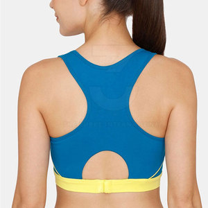 Soutien-gorge de sport haute performance fabriqué au Pakistan, avec technologie d'évacuation de l'humidité et design écoresponsable, logo frontal, idéal pour la course et l'usage quotidien - Product Image 2
