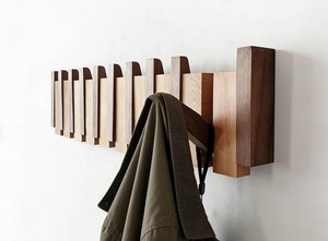 Perchero Moderno de Madera Maciza, Plegable y Independiente, con 10 Ganchos, Ahorra Espacio, Fácil de Montar, para Recibidor, Sala de Estar o Dormitorio - Product Image 4