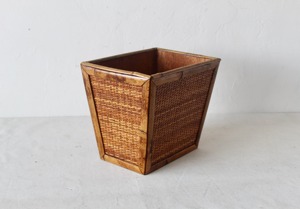 Vintage Style Rattan Waste Bin For Home Office Bedroom Dry Waste Collection Hotel Room Dustbin And Rustic <b>Interior</b> Decoration - Product Image 1