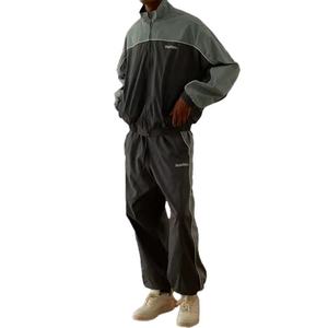 Ensemble 2 pièces coupe-vent personnalisé avec logo OEM pour homme, jogging et veste unisexes zippés, survêtements imprimés mi-lourds pour homme, style streetwear - Product Image 6