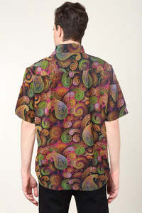 Chemise pour homme contemporaine multicolores en polyester à imprimé floral, coupe classique avec col chemise et manches courtes pour un usage décontracté - Product Image 6