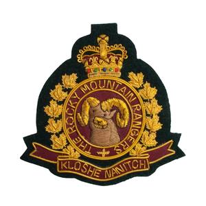 Meilleure qualité supérieure, broderie personnalisée, badge de chapeau, écusson de gouverneur britannique des îles éloignées avec décoration en fil doré et sequins, magnétique - Product Image 2