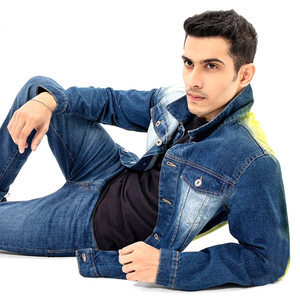 Chaqueta vaquera premium con efecto desgastado, 100% algodón, diseño personalizable para hombre, chaqueta informal transpirable de mezclilla. - Product Image 6