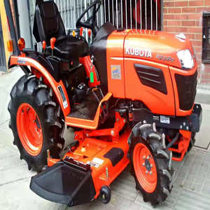 TRACTOR DE Ruedas 2WD USADO de Alta Calidad de 25HP para B2320 con Cargador Frontal LA304 y Segadora, Precio Económico en Bélgica - Product Image 1