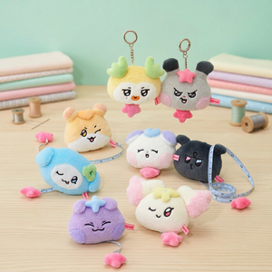 [Produit 100% officiel de Corée] PLUSH TAPE MEASUREMIGHTEEZ Plush Tape Measure Rock The Stage K-pop Collectible Keychain Tous âges - Product Image 3