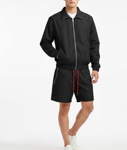Conjunto Deportivo Ligero con Capucha para Hombre, Diseño 2 en 1, Chaqueta con Cremallera de Manga Larga, Pantalones Cortos con Bolsillos Laterales, Transpirable, Deportivo e Informal - Product Image 1