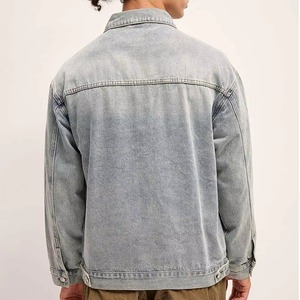 Men's Light Blue Denim <b>Jacket</b> Turn-down Collar Casual Single Breasted Button Closure Washed Cotton Material <b>Patch</b> Design - Product Image 3