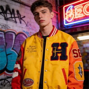 Chaqueta Varsity Ligera de Lana con Diseño Personalizado, Estilo Letterman, con Decoración de Botones Frontales y Bordado de Logotipo Personalizado - Product Image 2