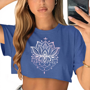 T-shirt court tie-dye tendance pour femme, couleurs personnalisées, manches courtes, vêtements de plage d'été, design et style uniques, t-shirts en coton - Product Image 3