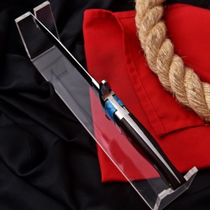 Cuchillo de Caza Hecho a Mano de Acero Inoxidable con Hoja de Punta Caída, Mango de Madera con Incrustaciones Azules, Grado Industrial para Supervivencia al Aire Libre - Product Image 2