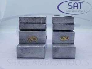 SAT Jewelry – Matrices de découpe et moules personnalisés en or et argent pour la création de bijoux à motifs floraux, pour presse à matrices – Suriname, Malaisie, France - Product Image 2